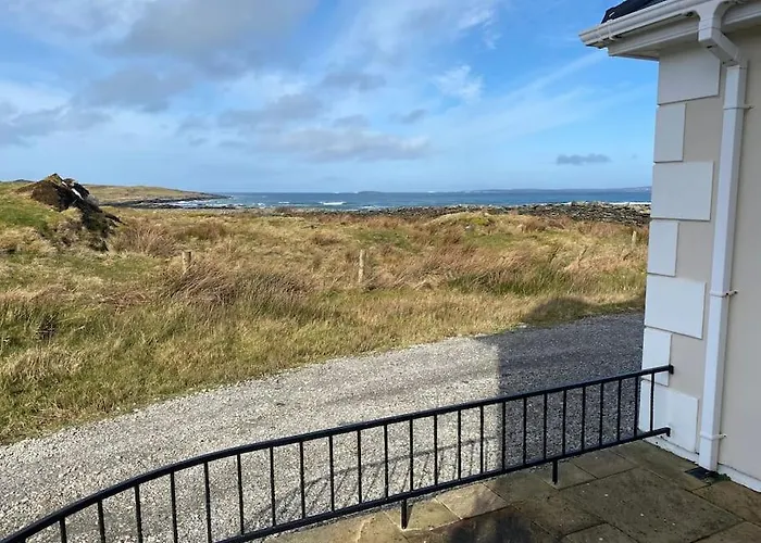 Ocean View, Ardara بيت للعطل